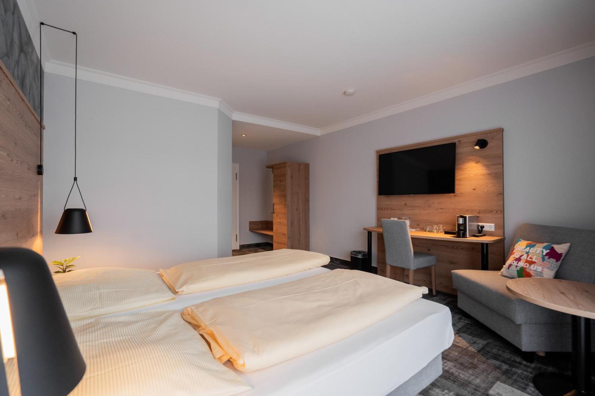 Hotel Adler - Paulas Alb Ehingen  Szoba fotó